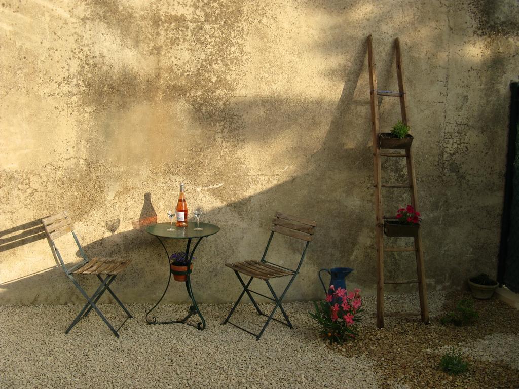 Maison De Vacances Jocelyne Lauris ภายนอก รูปภาพ